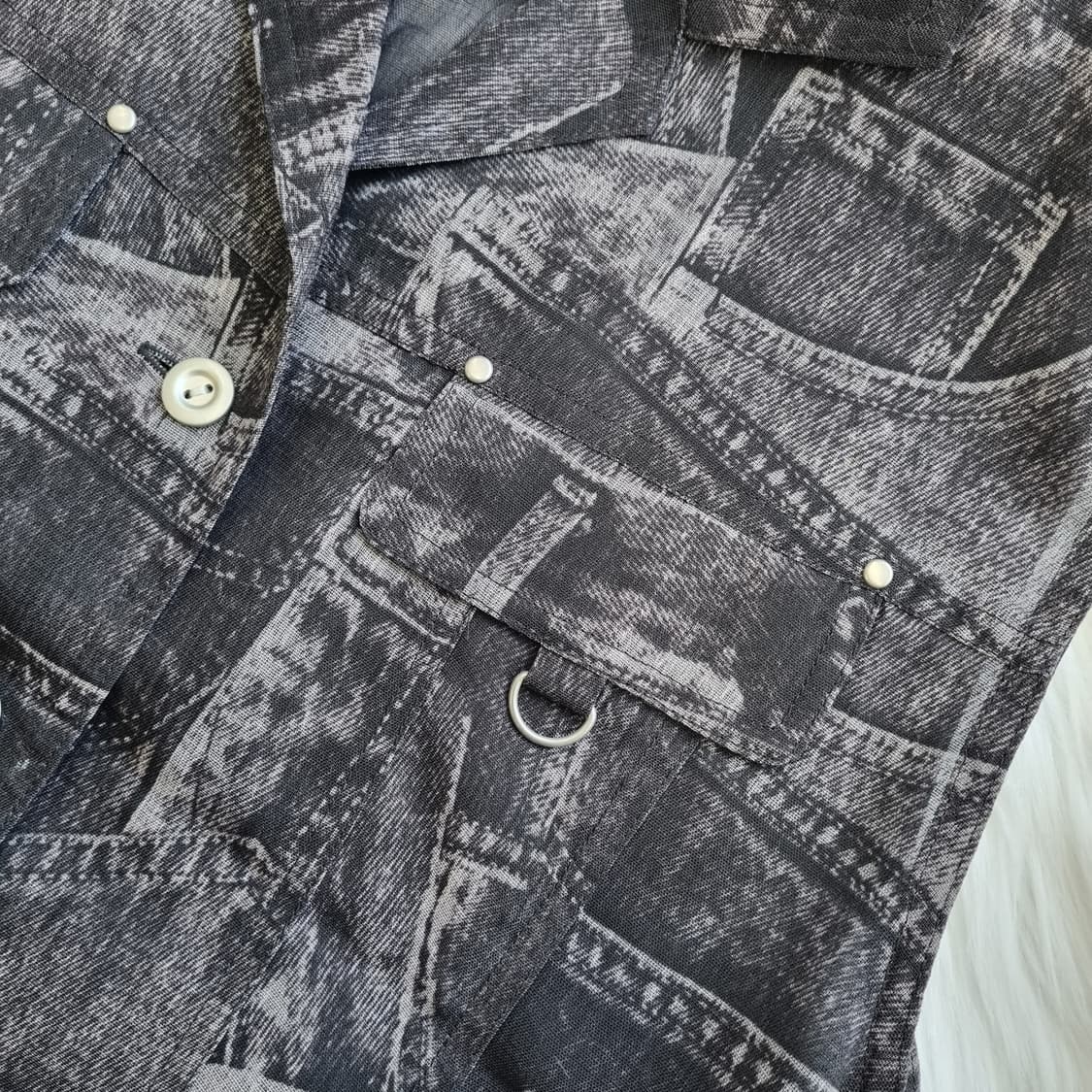 유니크 데님 패치위크 프린트 슬리브리스 베스트 1827 상품이미지5