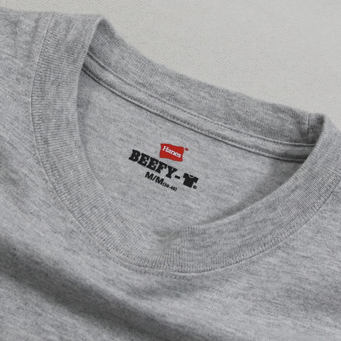 (착용컷) Hanes BEEFY 반팔 티셔츠 (남성용 M) 상품이미지5