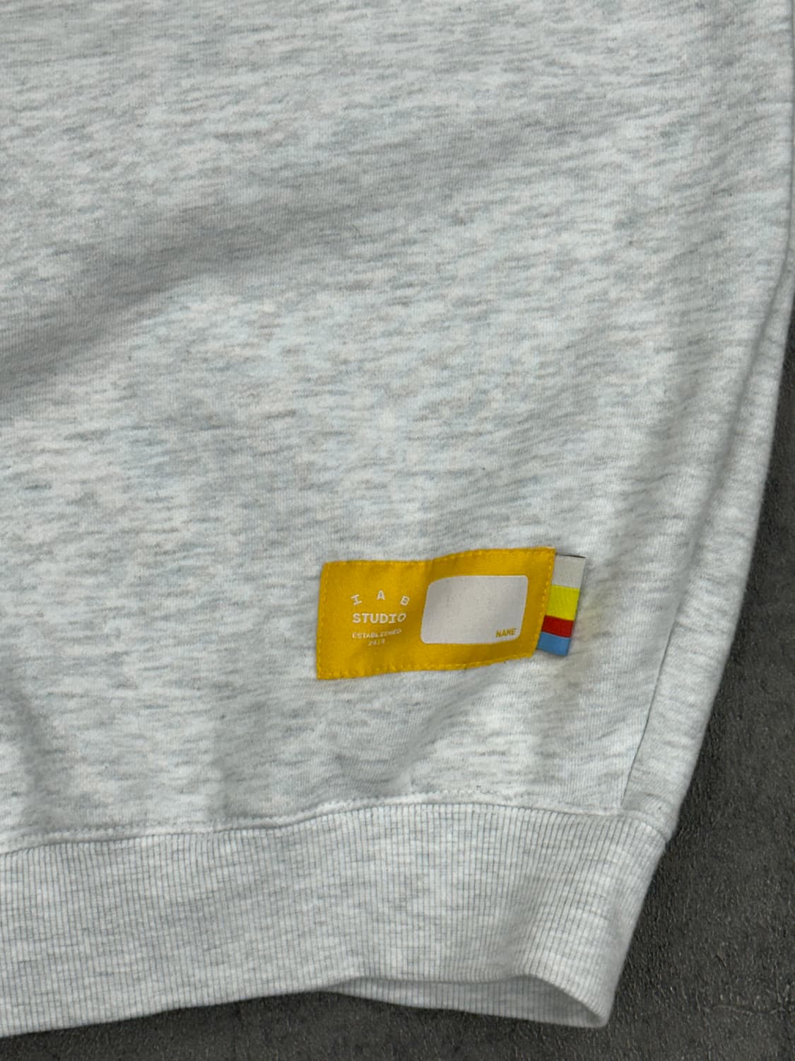 아이앱 10주년 후드티 상품이미지7