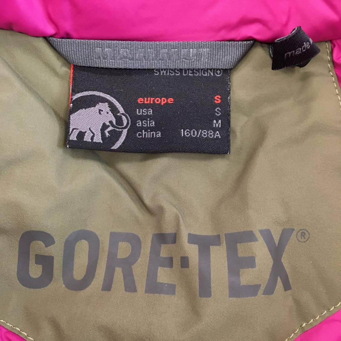 마무트 고어텍스 바람막이점퍼 마그넷자석단추 여성 M 상품이미지7