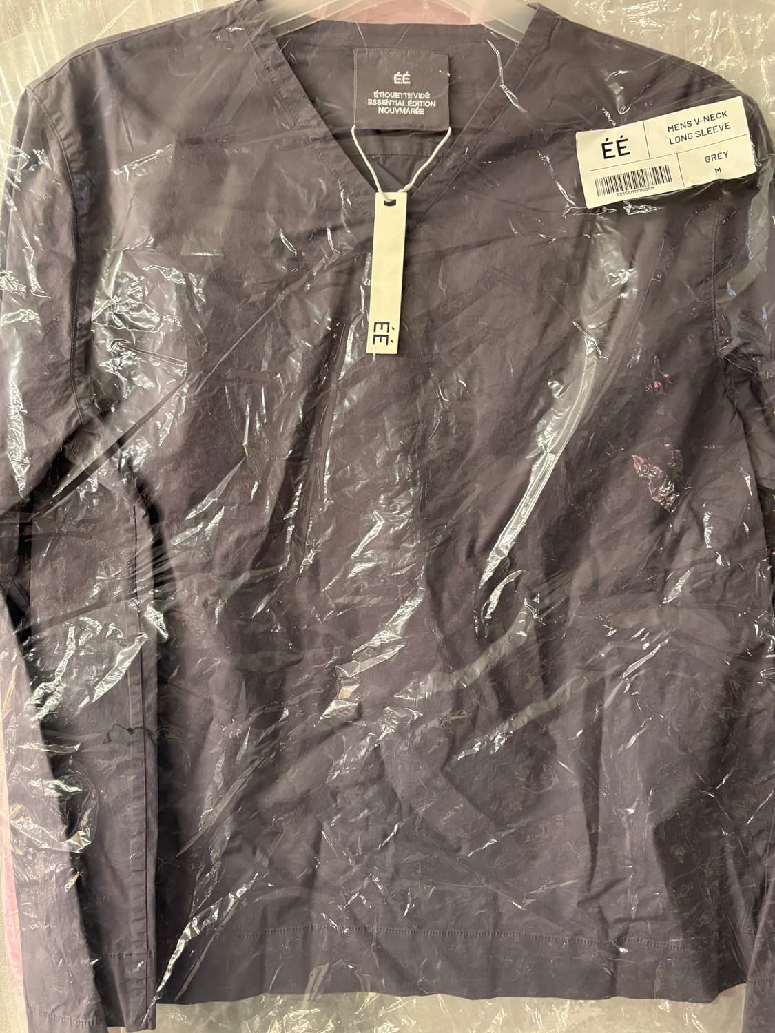 누마레 EE v-neck long sleeve 브이넥 롱 슬리브 상품이미지4