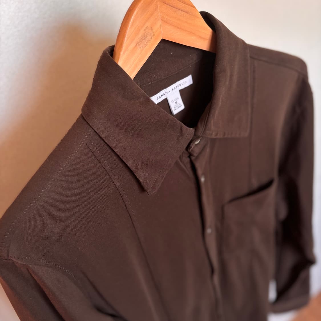 바나나 리퍼블릭 M 100 솔리드 브라운 셔츠 변색 하자 상품이미지8