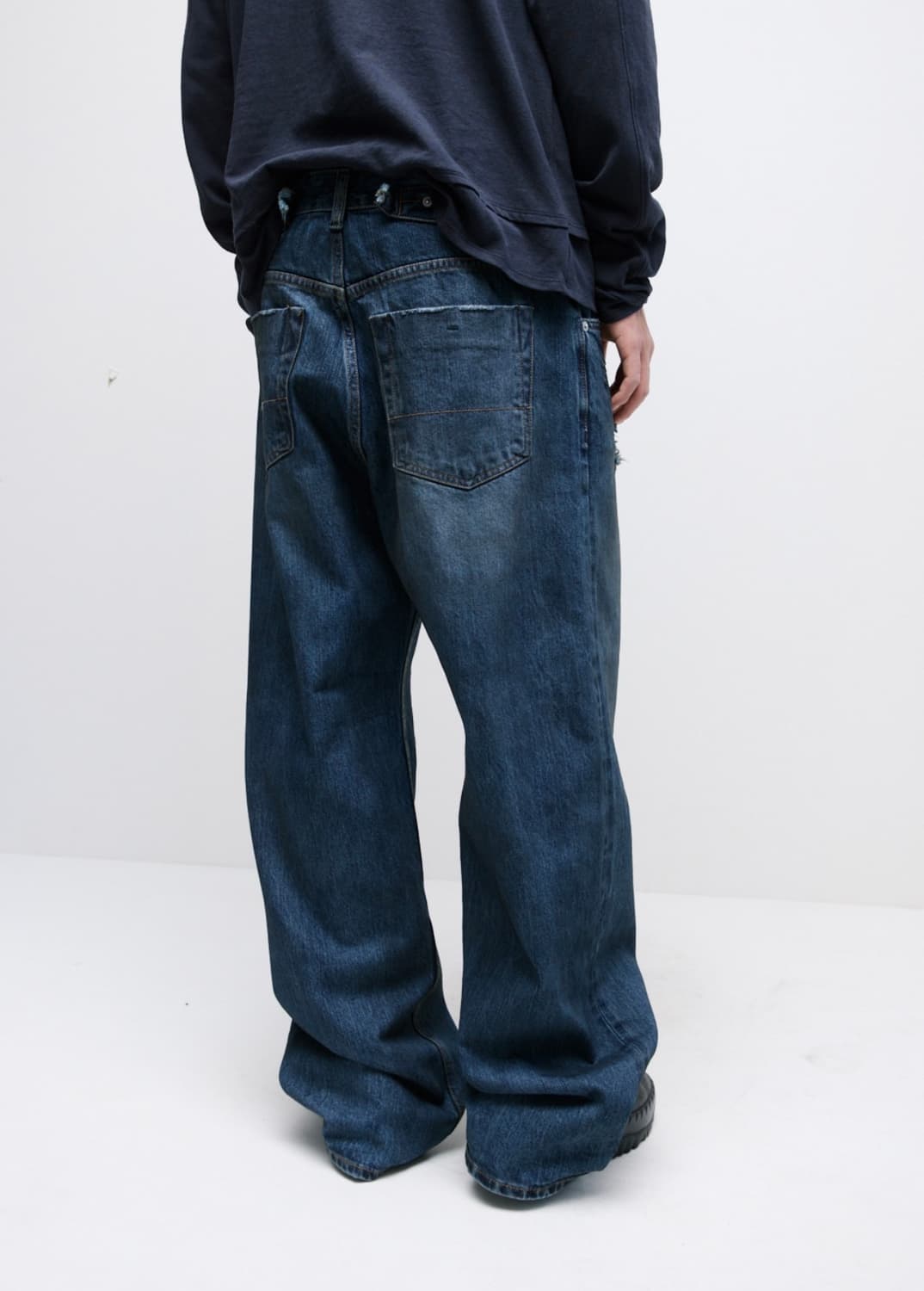 [공홈 품절] 해칭룸 레귤러 슬리브 진 (더스티 블루) 상품이미지2