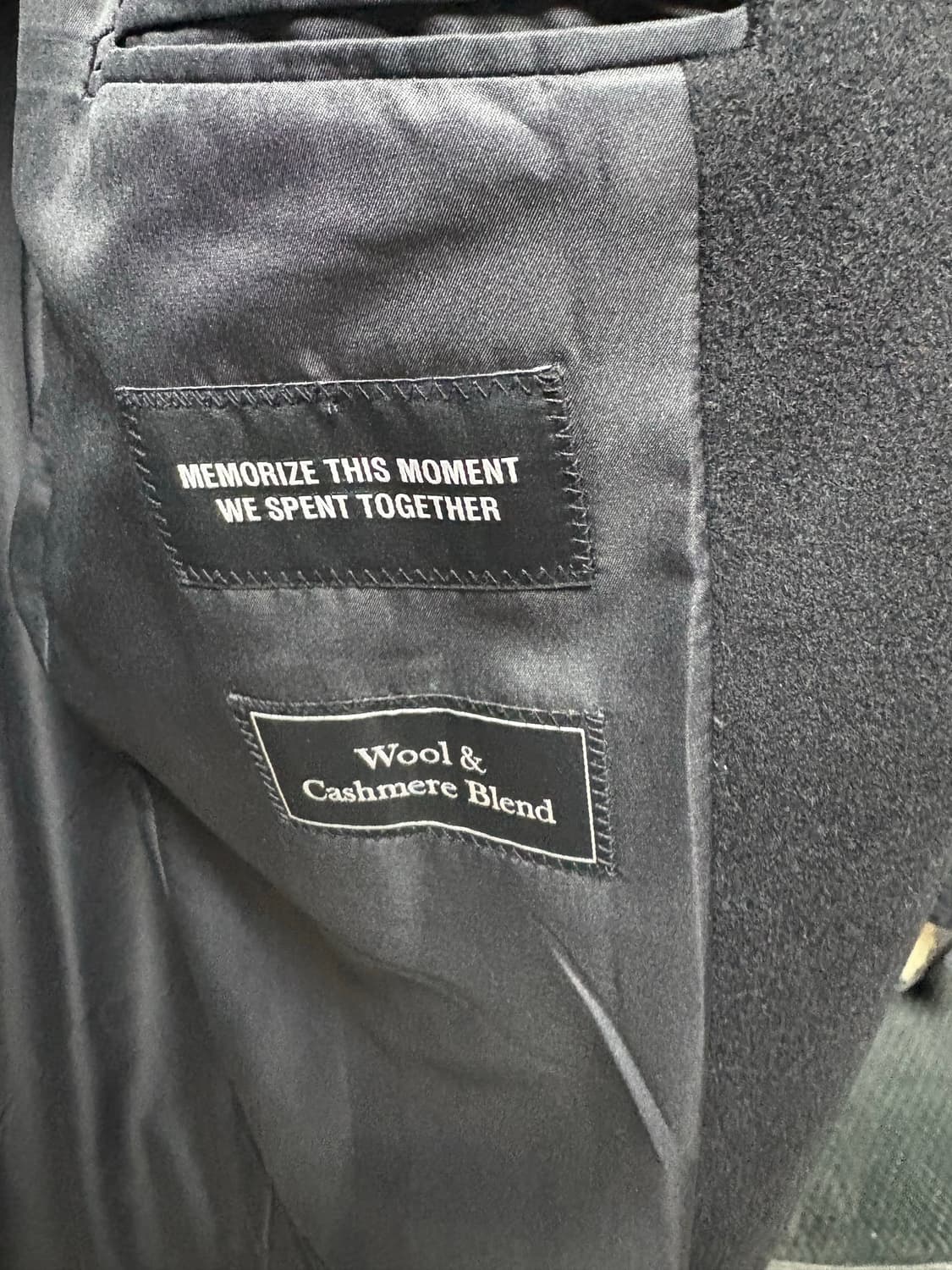 인사일런스 코트 팝니다 상품이미지4