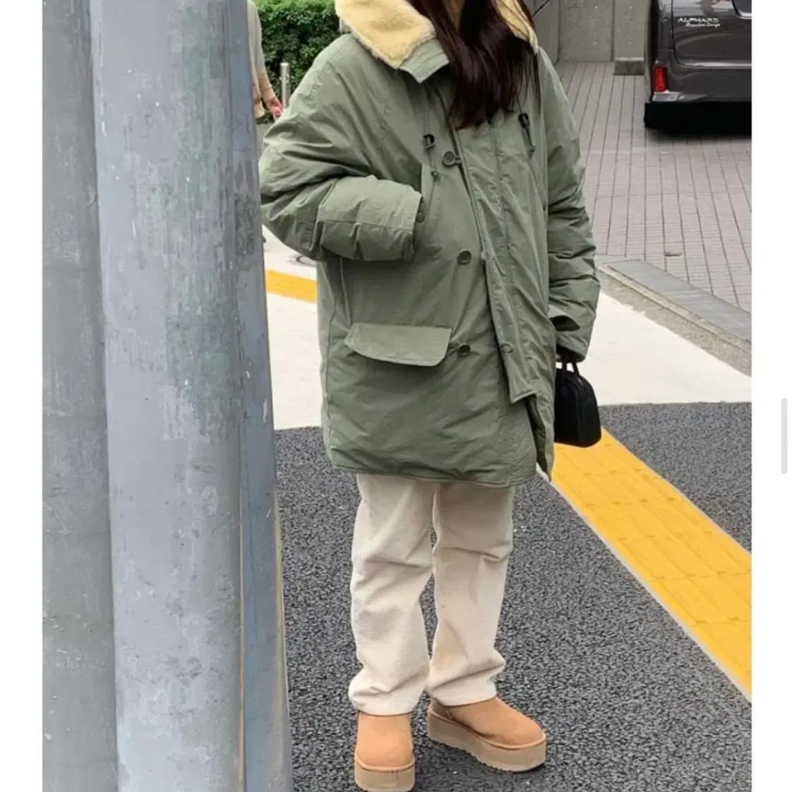 브런치 품절야상 구스다운 야상패딩 카키 여성 프리사이즈 상품이미지1