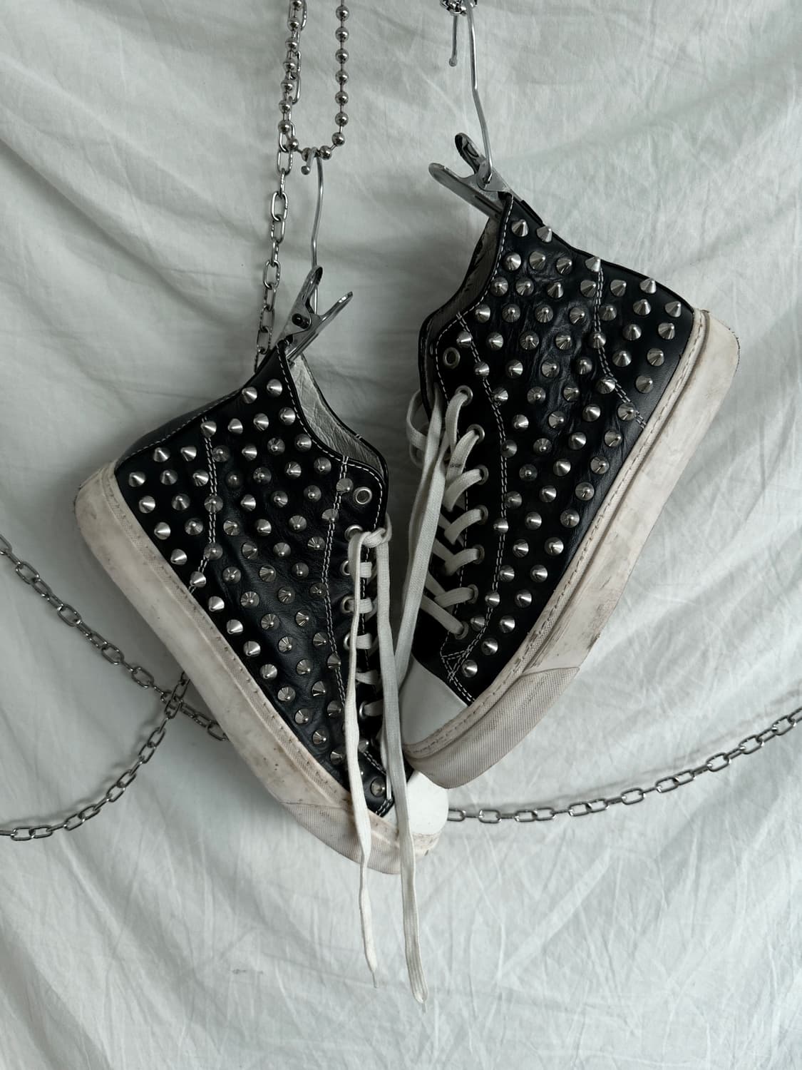 gienchi 젠치 스터드 하이탑 스니커즈 상품이미지1