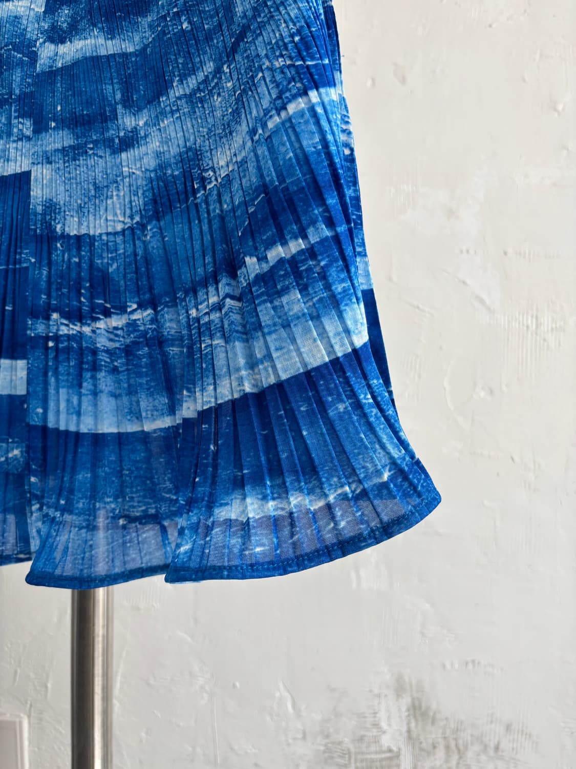 Pleats Please 플리츠플리즈 블루 플리츠 미디 스커트 상품이미지5