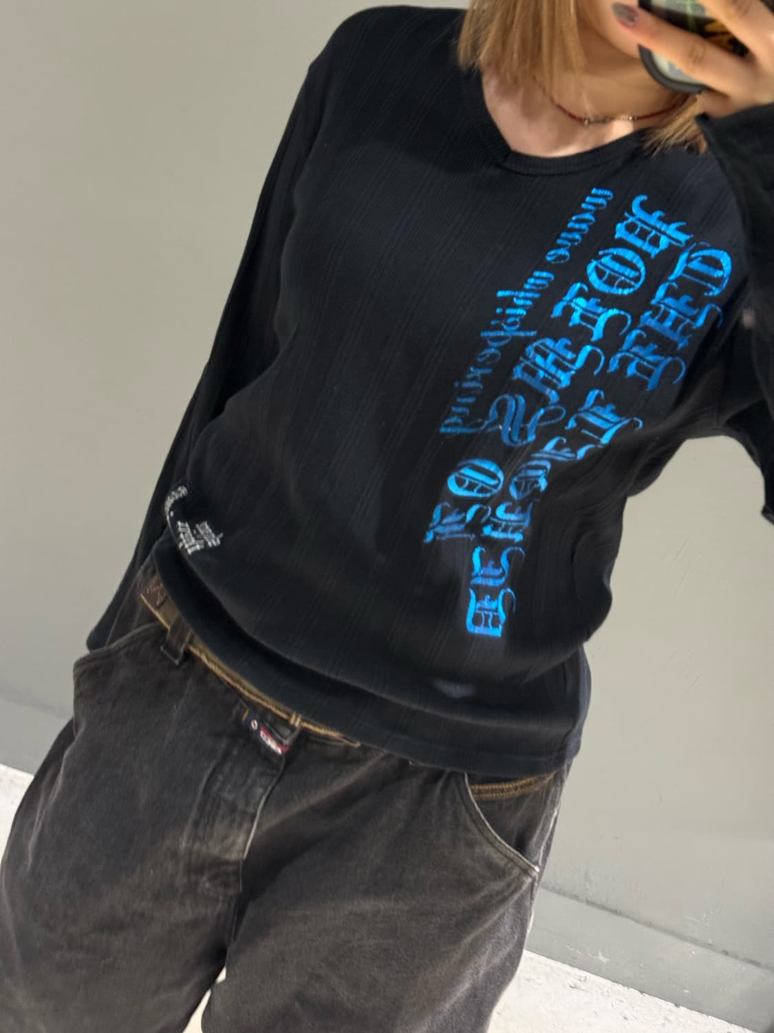 lettering detail back wings long sleeve  상품이미지2