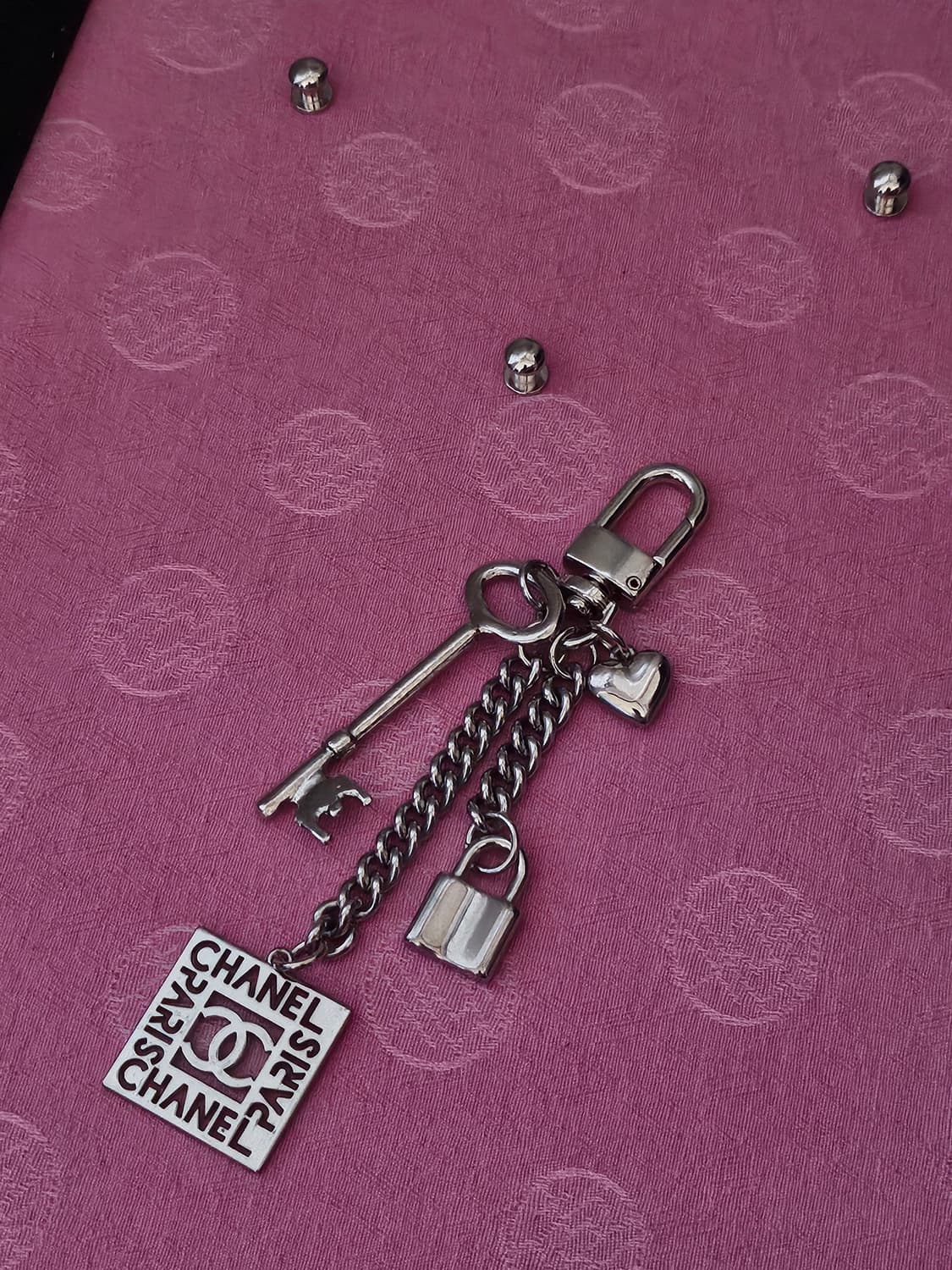 샤넬 정품 빈티지 업사이클링 키링 상품이미지1