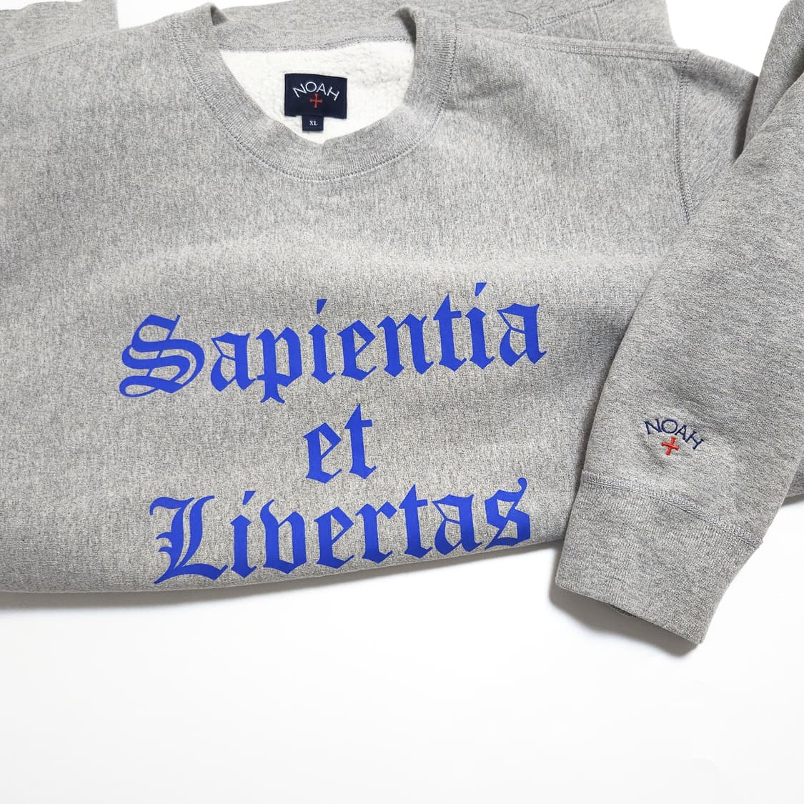 노아 NOAH 놀리지 크루넥 맨투맨 티셔츠 헤더그레이 상품이미지4