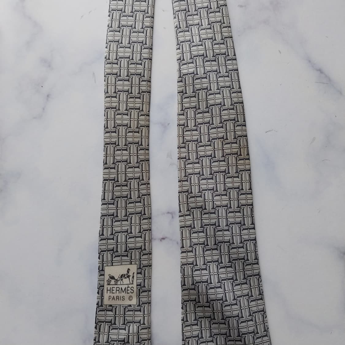 에르메스 실크 그레이 H패턴 넥타이 9.3cm B등급 k2455 상품이미지9
