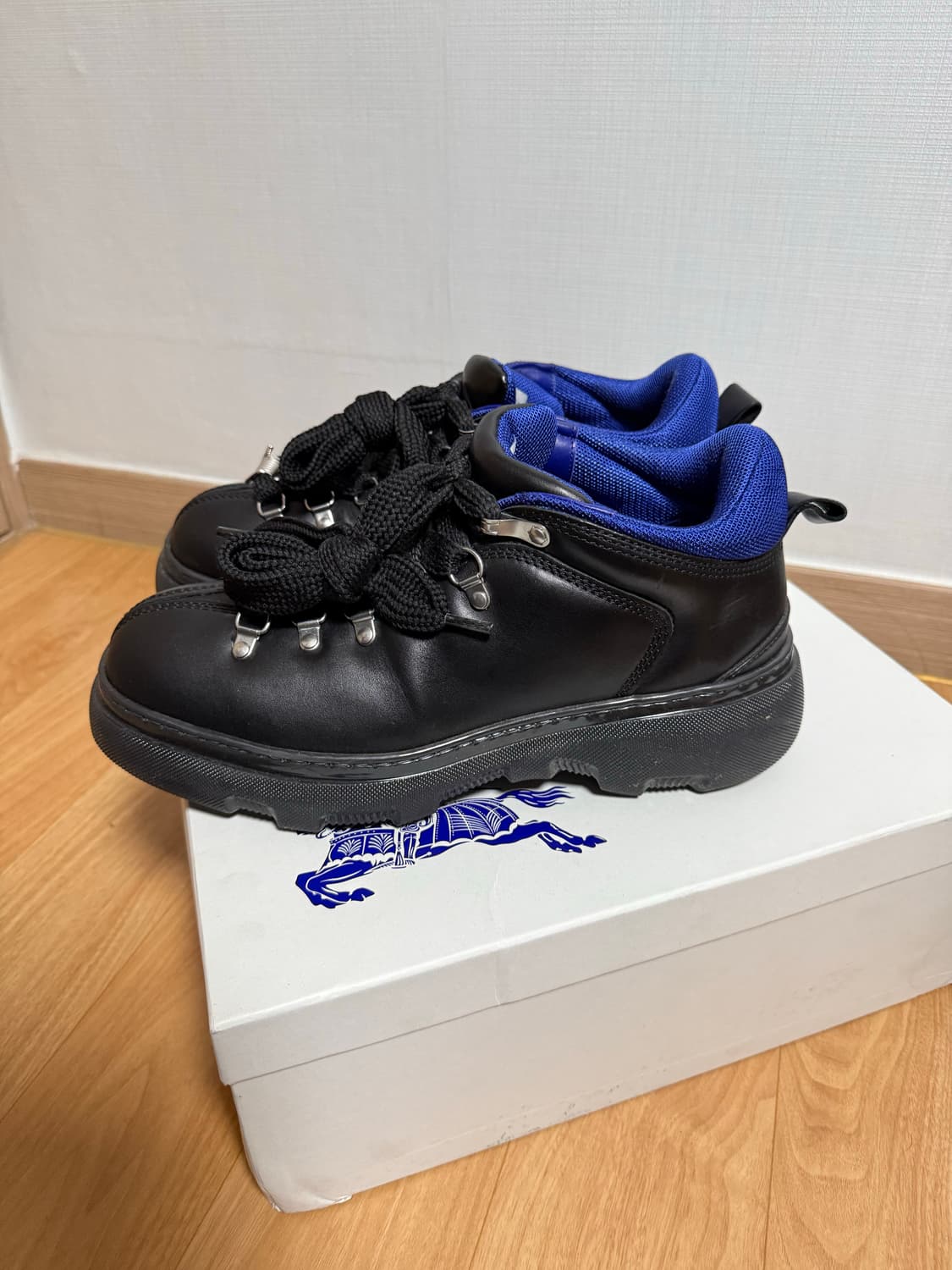 버버리 레더 트렉부츠 43 상품이미지4