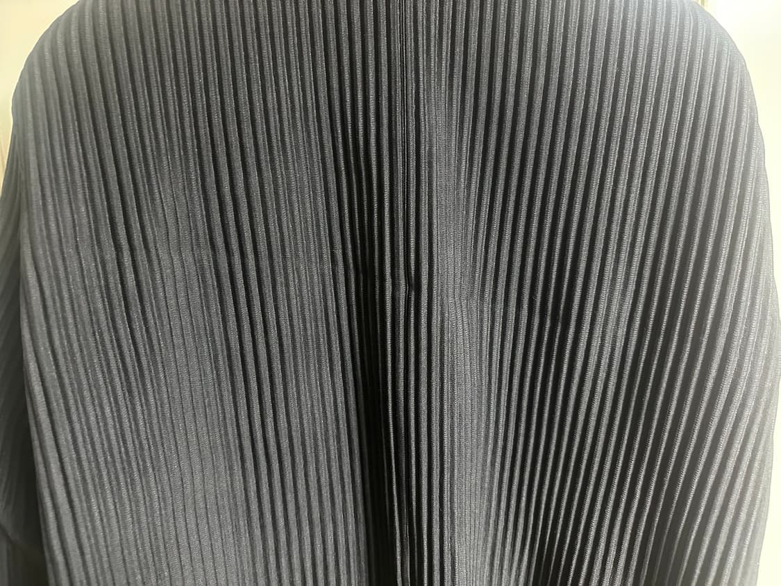 옴므플리세 블랙 셋업 상품이미지3