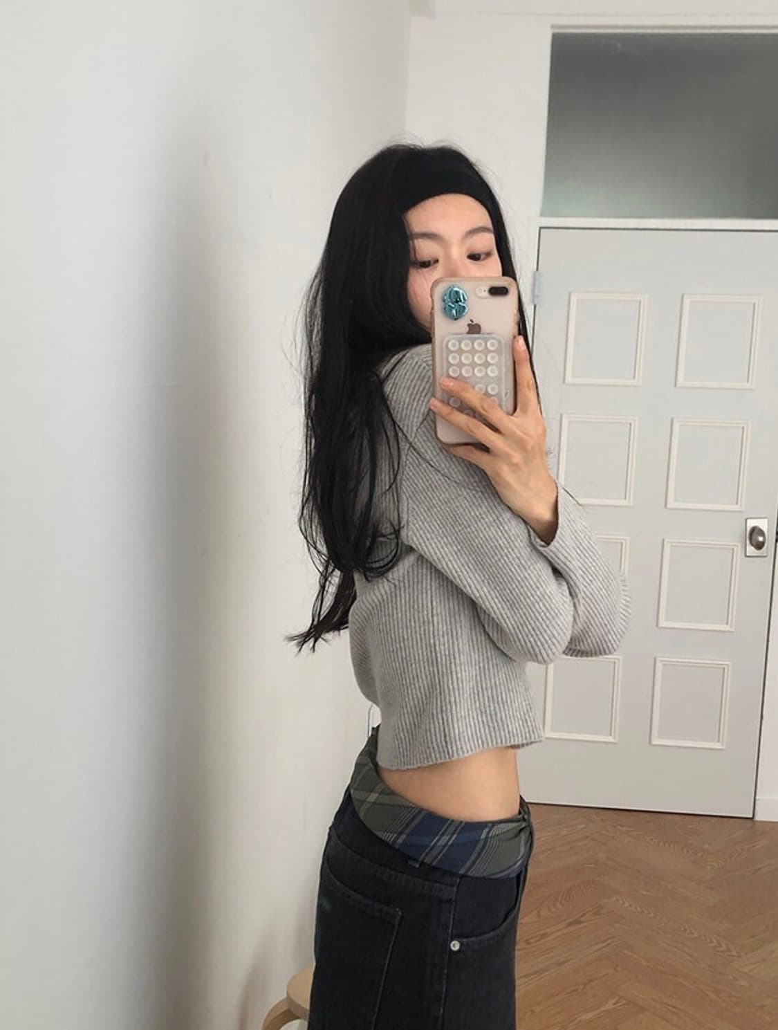 언더비 Favor 여리핏 골지 크롭 니트 얼티밋그레이 상품이미지6