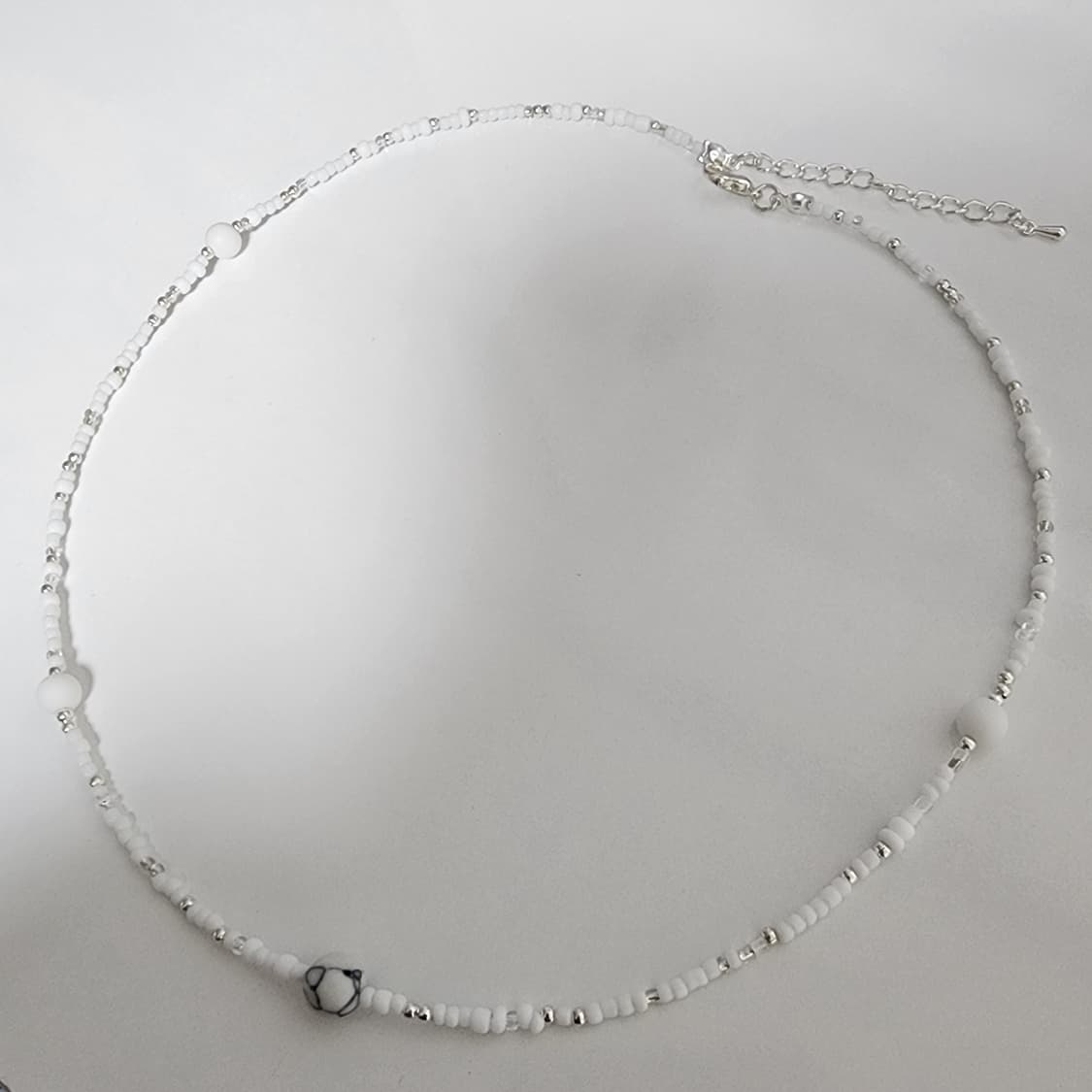 남자 화이트 비즈 원석 목걸이 상품이미지3