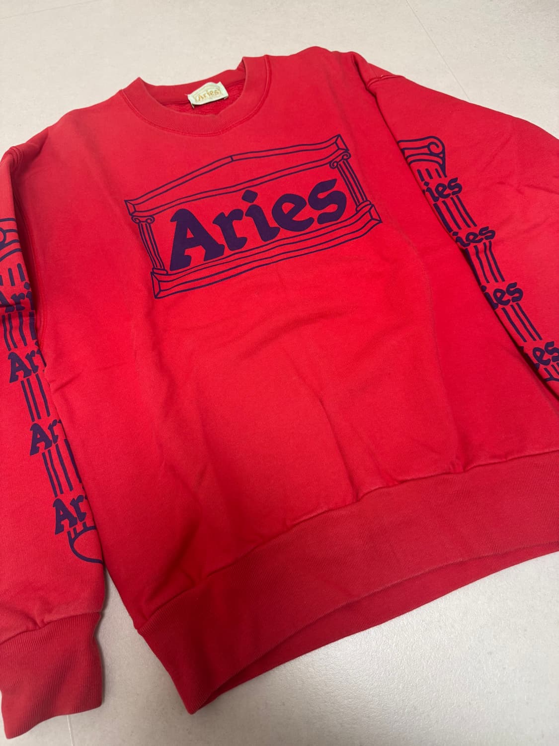 aries 에리즈 맨투맨 상품이미지2