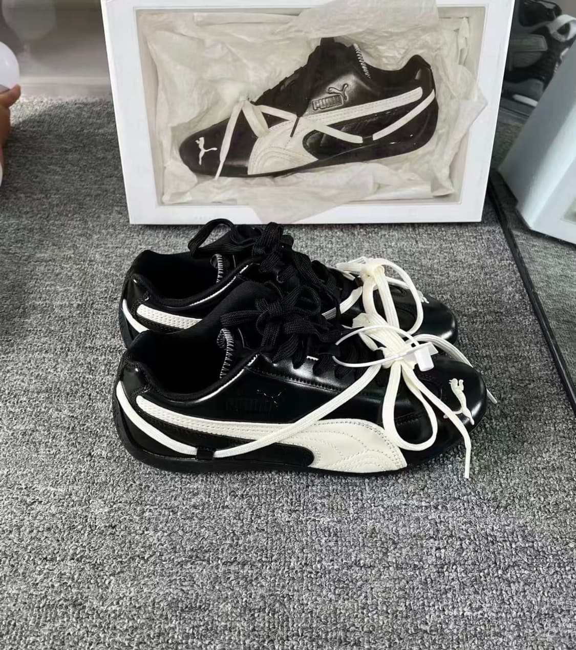 푸마 x 로제 스피드캣 PRM 블랙 웜 화이트 235mm 상품이미지2