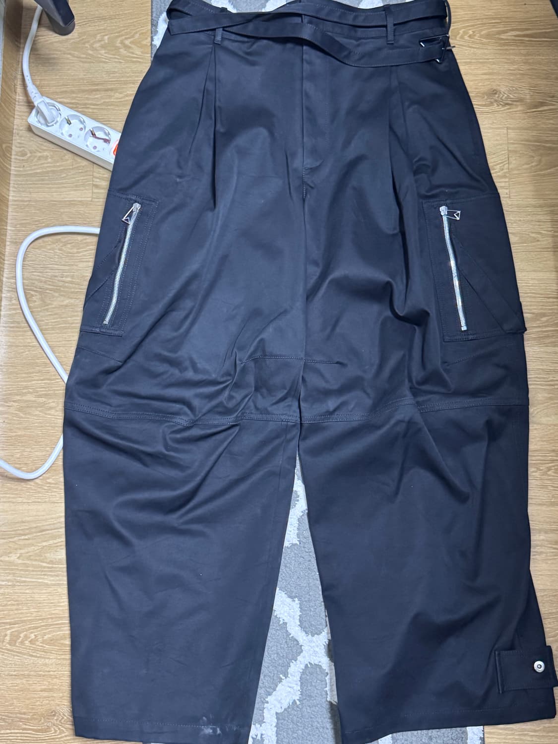 보테가베네타 카고 바지 상품이미지1