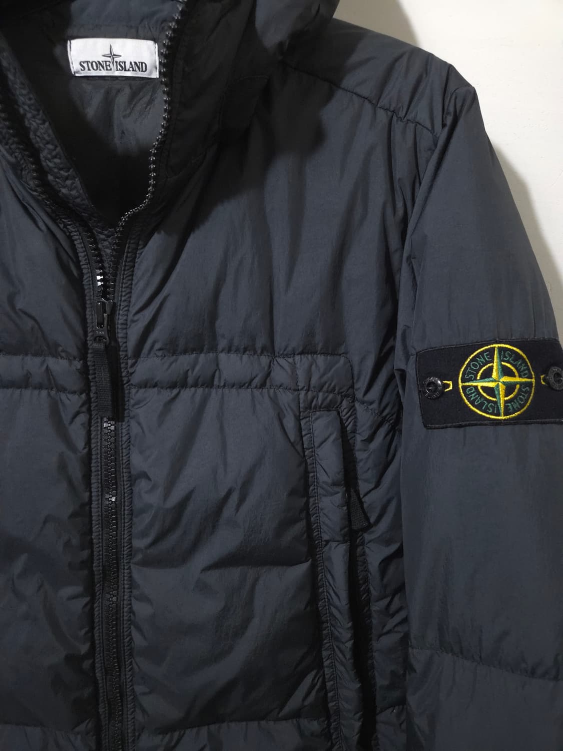 [새상품급] 스톤아일랜드 크링클랩스 패딩 자켓 L Size 상품이미지5