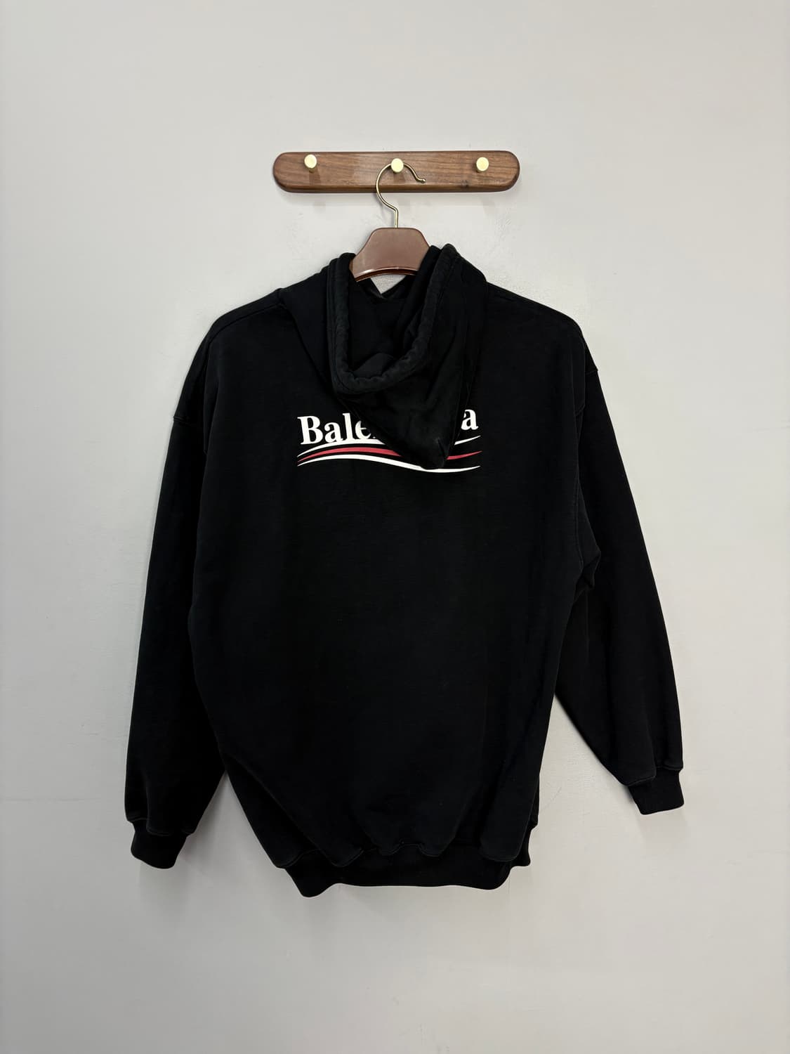 발렌시아가 폴리티컬 캠페인 후드라지핏 블랙 A3641 상품이미지4