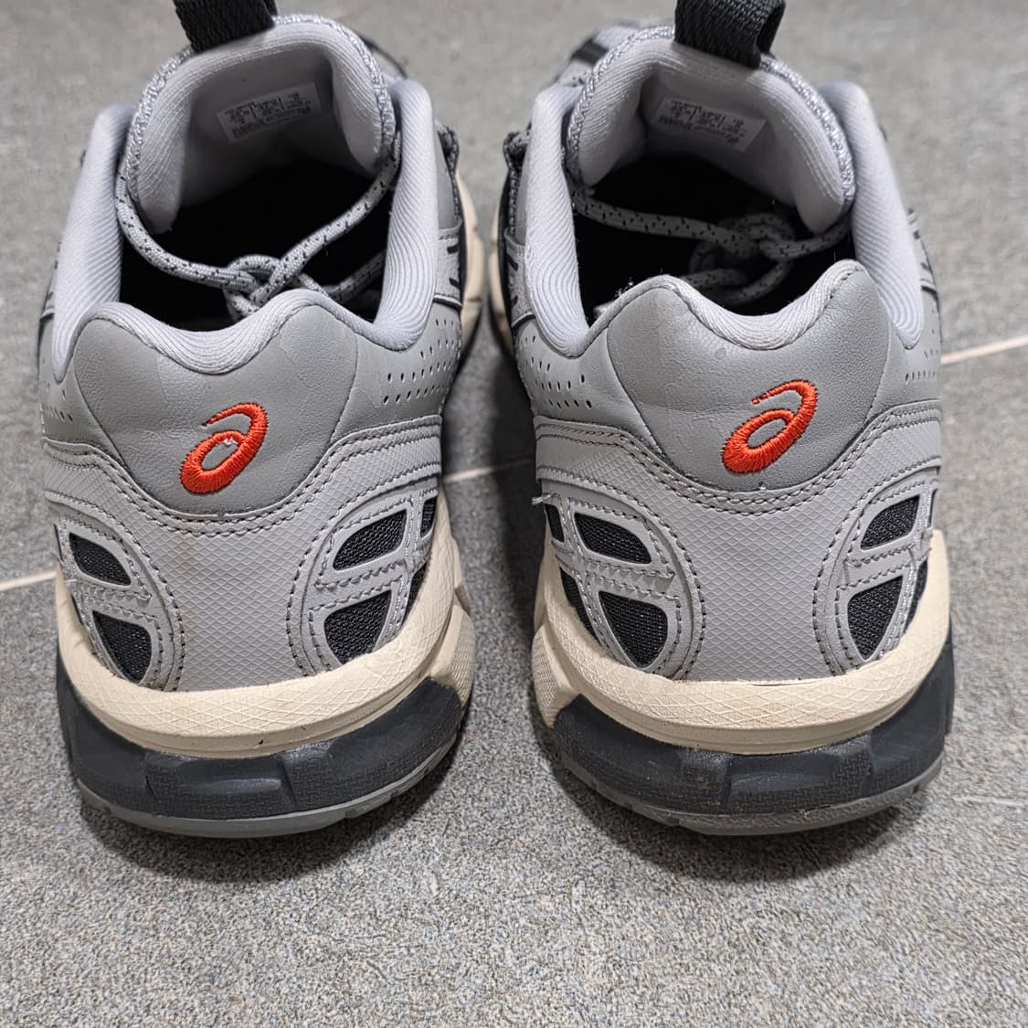 235) 아식스 젤 소노마 15-50 시멘트 그레이 상품이미지7