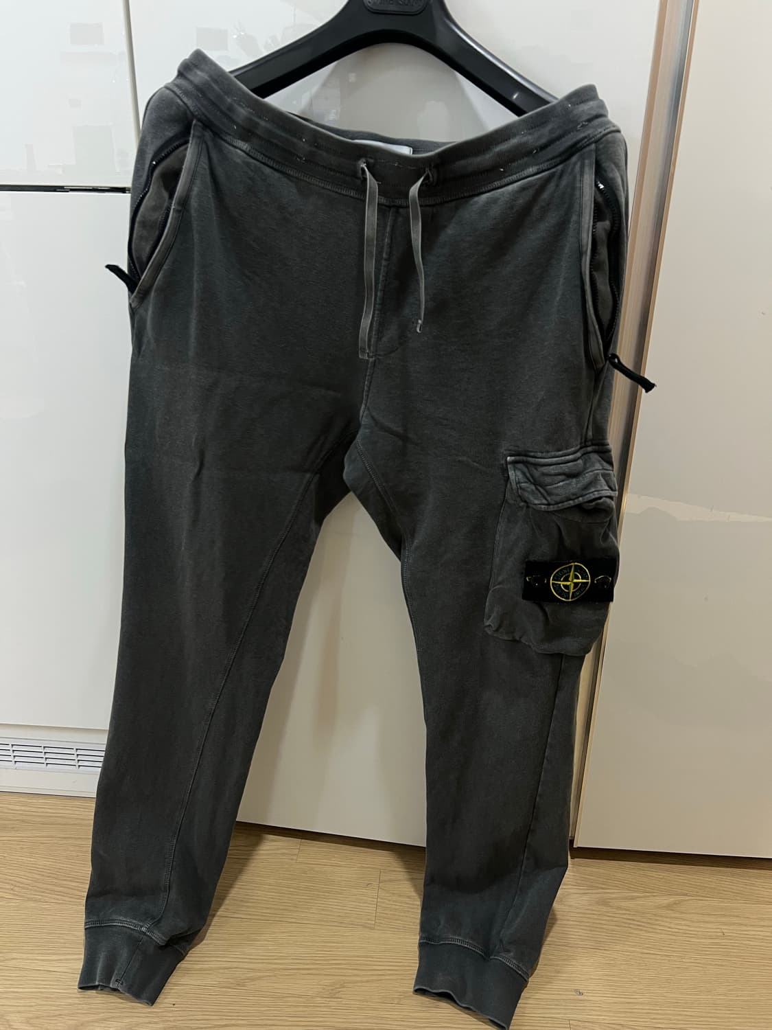 스톤아일랜드 워싱차콜 조거팬츠 33-35 상품이미지1