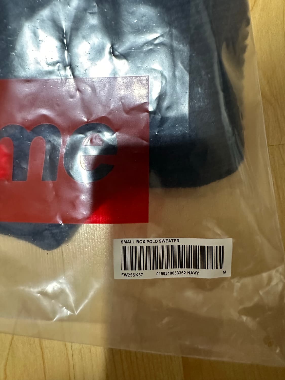 슈프림 스몰박스 폴로 스웨터 네이비 25fw 상품이미지4