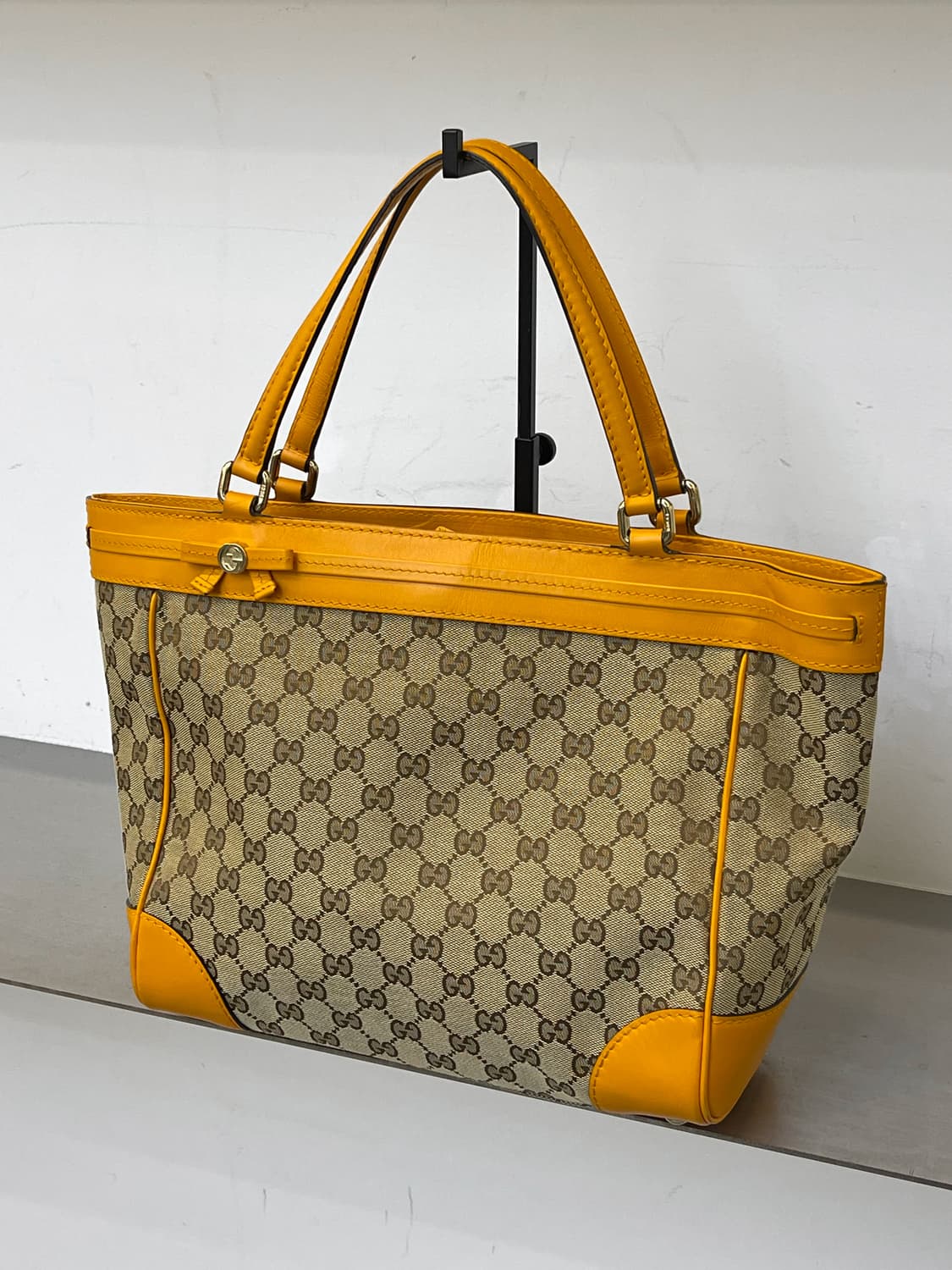 구찌 GG 캔버스 메이페어 토트백 상품이미지1