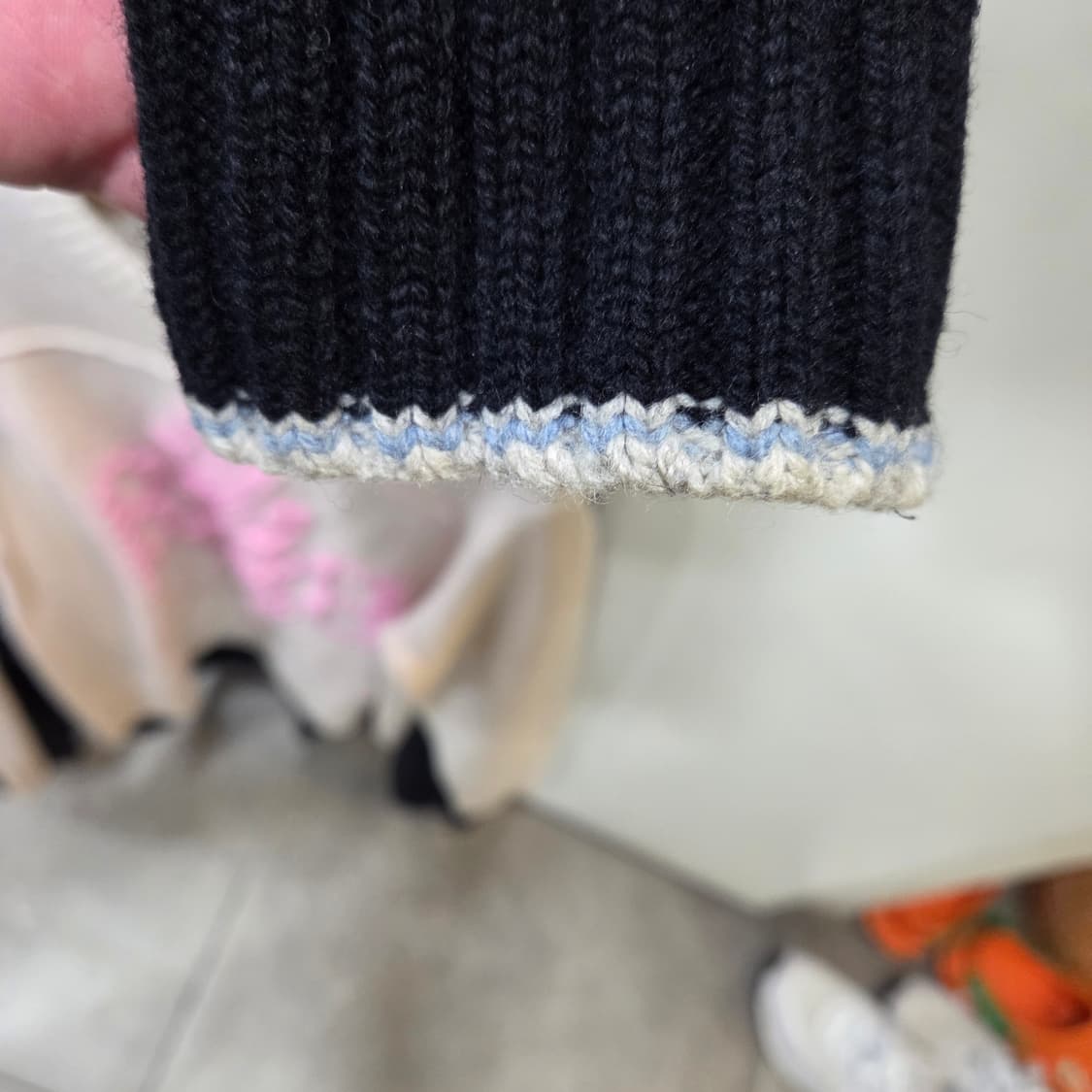 버버리 크롭 니트 다운 자켓 상품이미지3