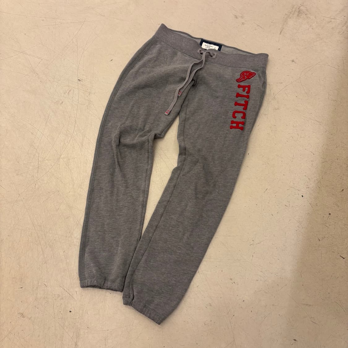 아베크롬비 피치 그레이 조거 트레이닝 팬츠 상품이미지1