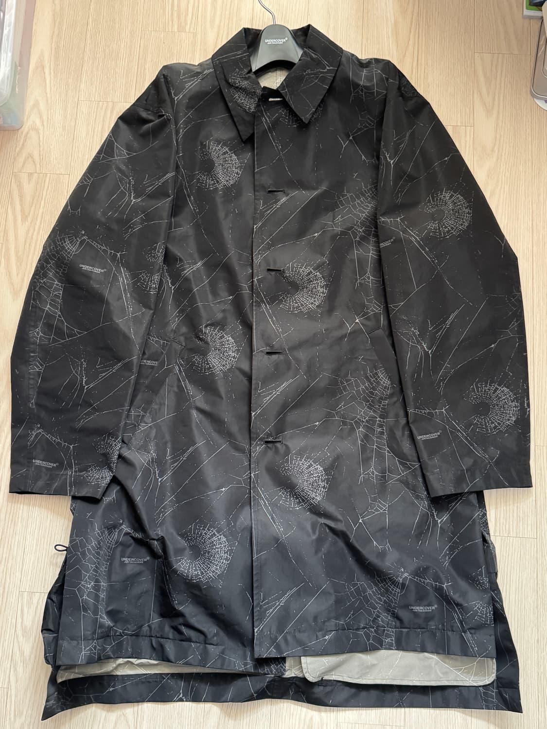 언더커버 코트 팝니다 상품이미지1