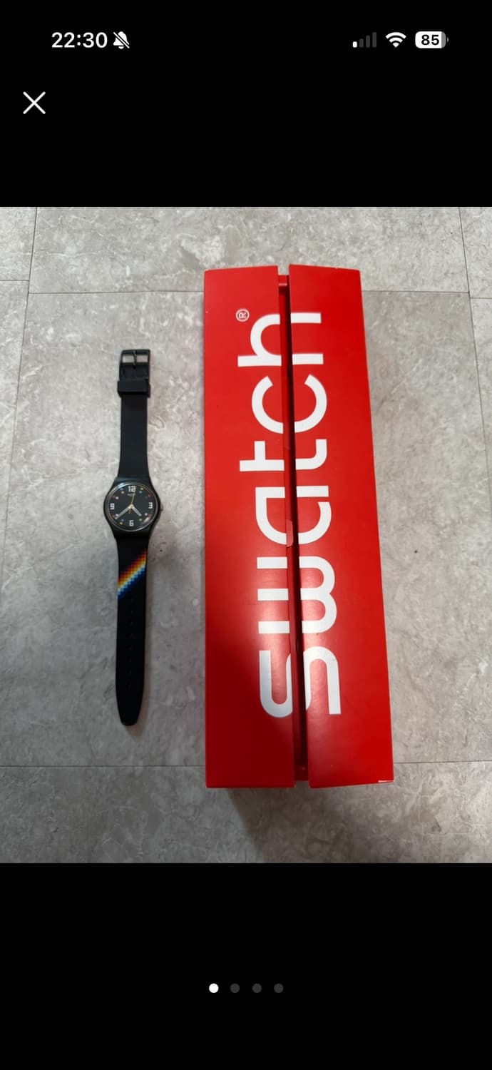 swatch 스와치 픽셀 디자인 시계 판매합니다 상품이미지1