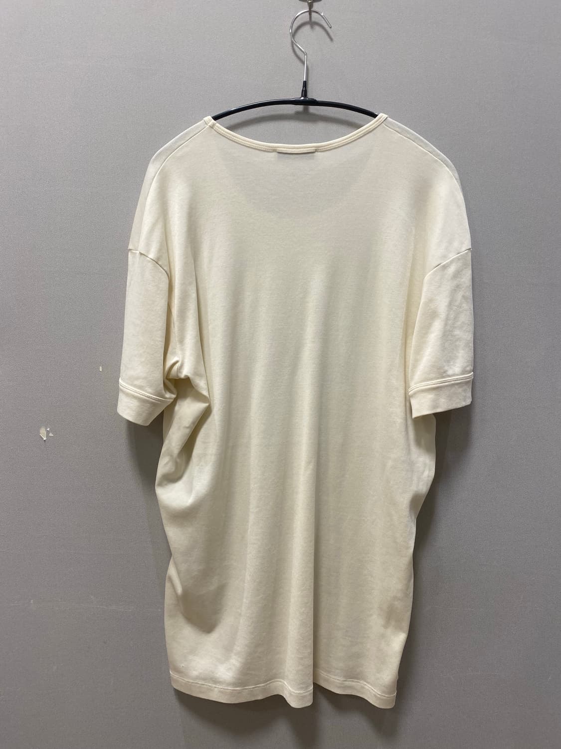 르메르 스쿱넥 반팔 티셔츠 s사이즈 상품이미지2