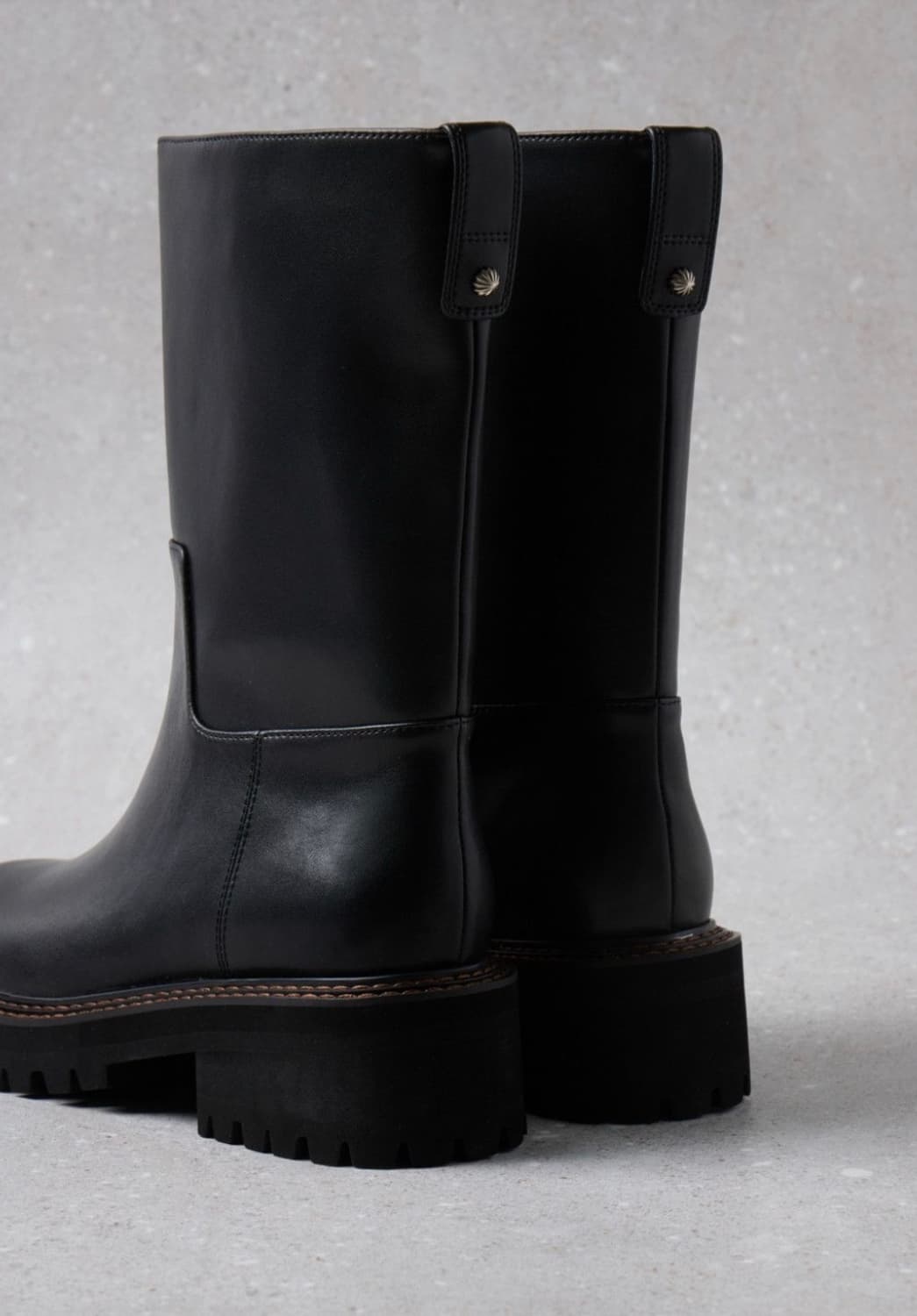 슈콤마보니 미들 부츠 Fev Young muz boots 상품이미지2