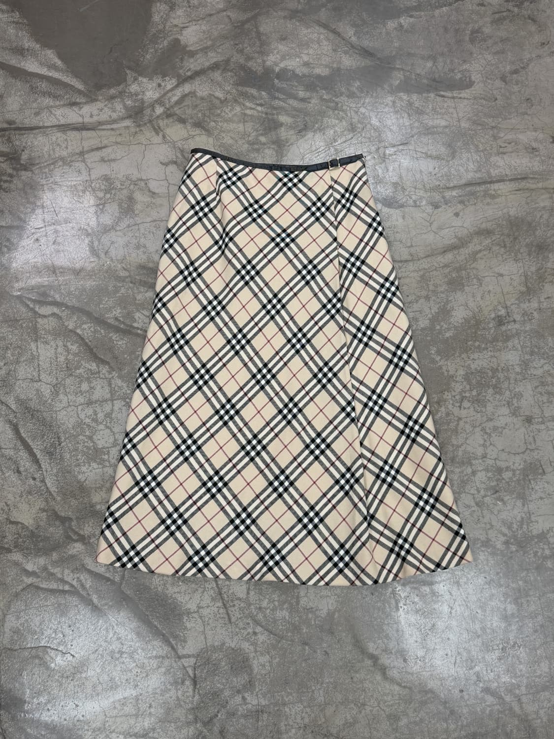 버버리 런던 노바 체크 롱 스커트 상품이미지1