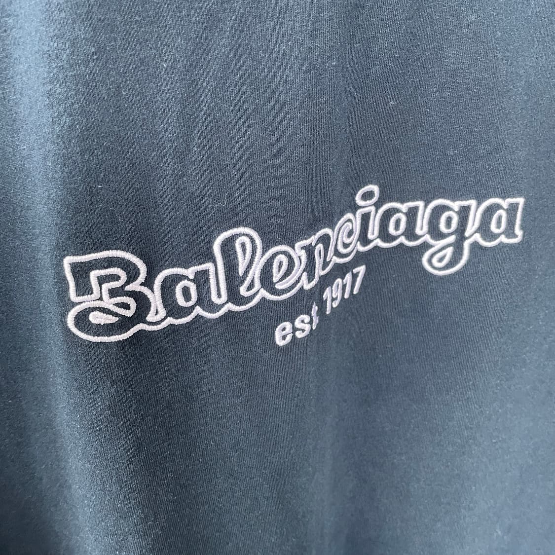 발렌시아가 볼드 자수 1917 반팔티 상품이미지4