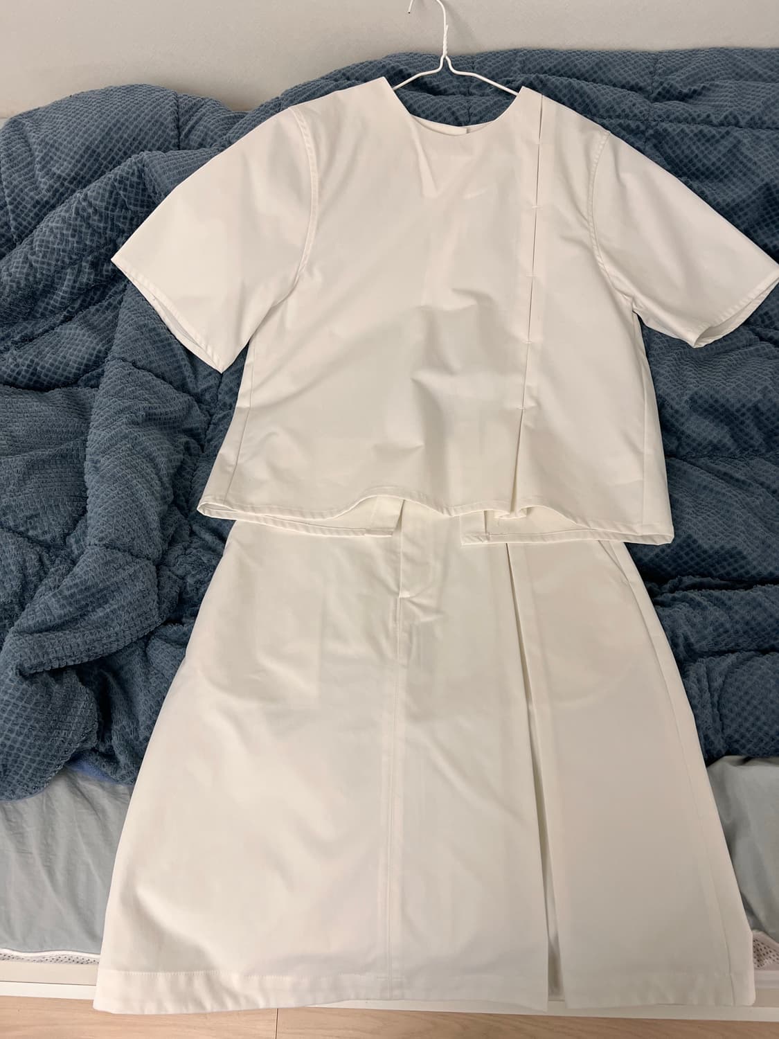 트리밍버드 Inverted pleats setup-blouse 상품이미지9