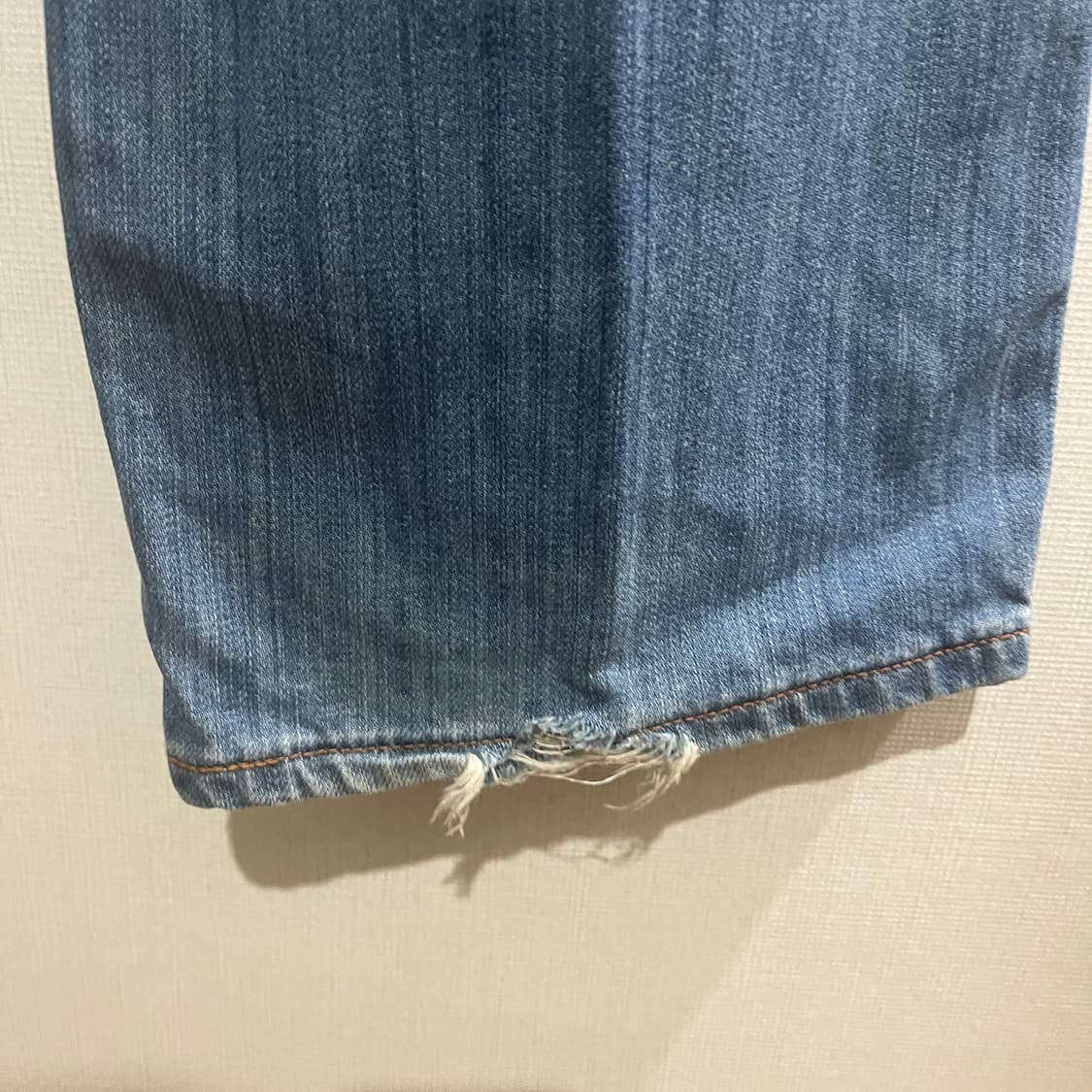 (34/34) 리바이스 501 워싱 스트레이트핏 데님 청바지 상품이미지5