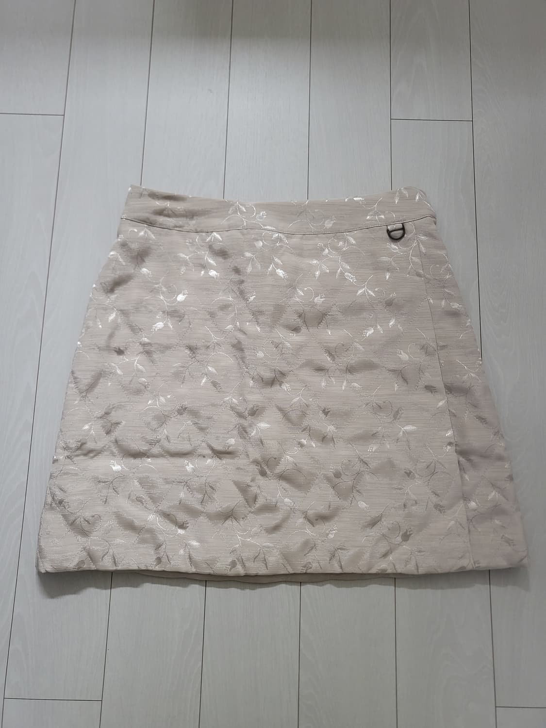 미스치프 퀼티드 스커트 아이보리 상품이미지1