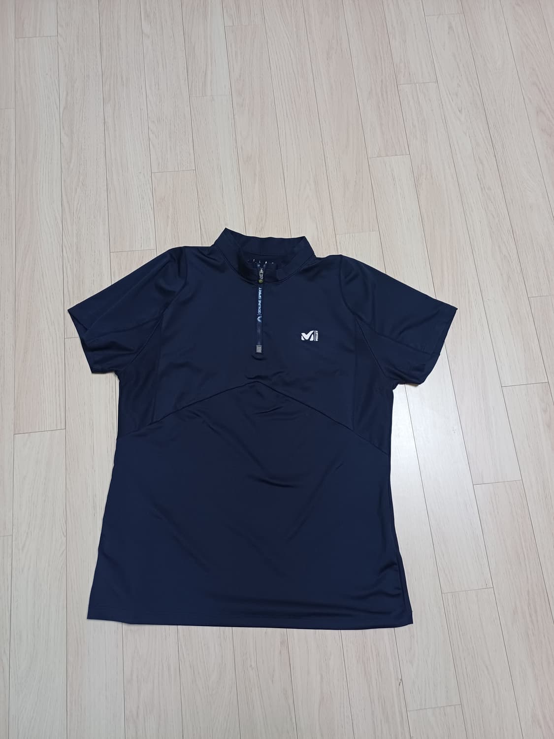 밀레 등산 집업 반팔티  상품이미지1