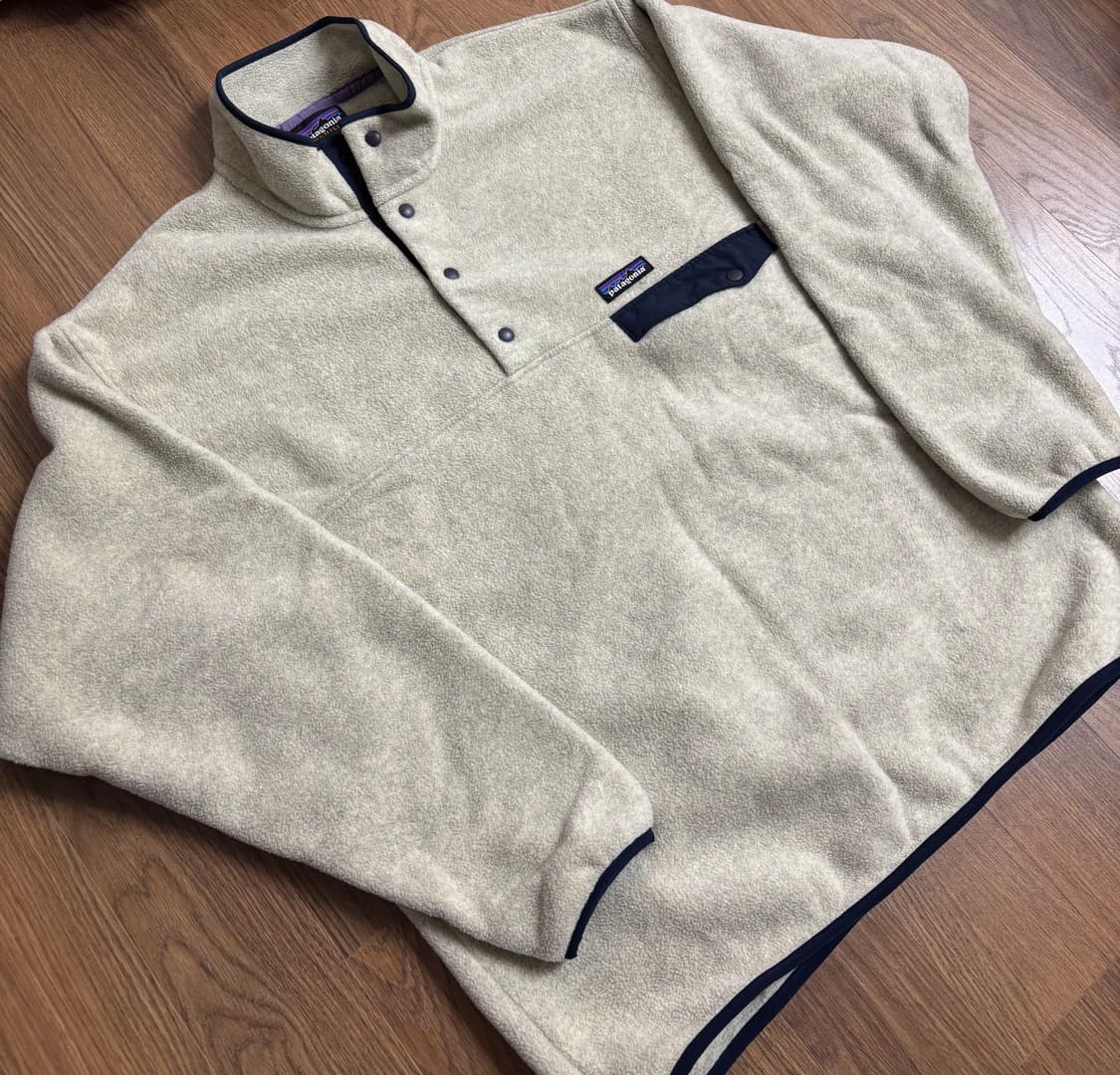 파타고니아 헤비웨이트 신칠라 L 사이즈 판매합니다. 상품이미지3