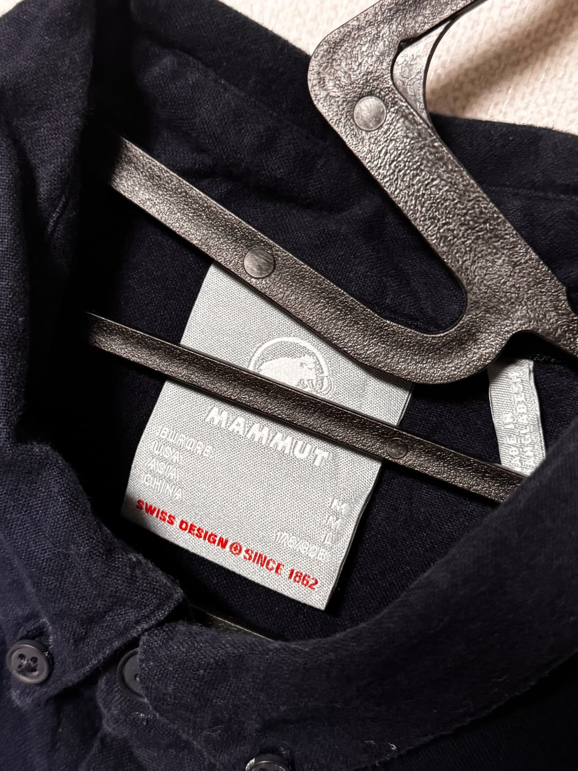 마무트 택티컬 네이비 긴팔 셔츠 상품이미지4