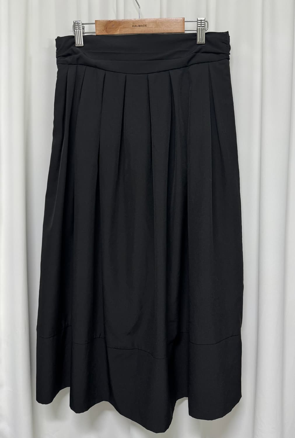 L'ECCOVE 레코브 블랙 롱스커트  상품이미지4