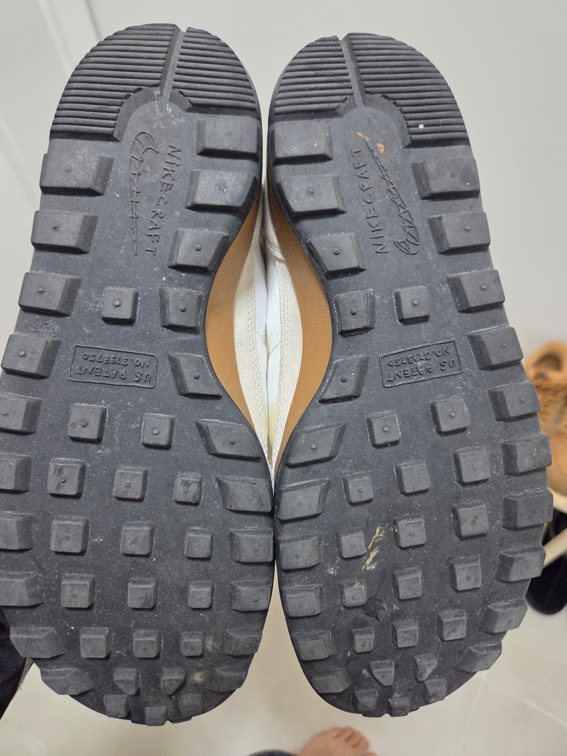 [255] 나이키 톰삭스 제너러 퍼포즈 슈 라이트크림 상품이미지2