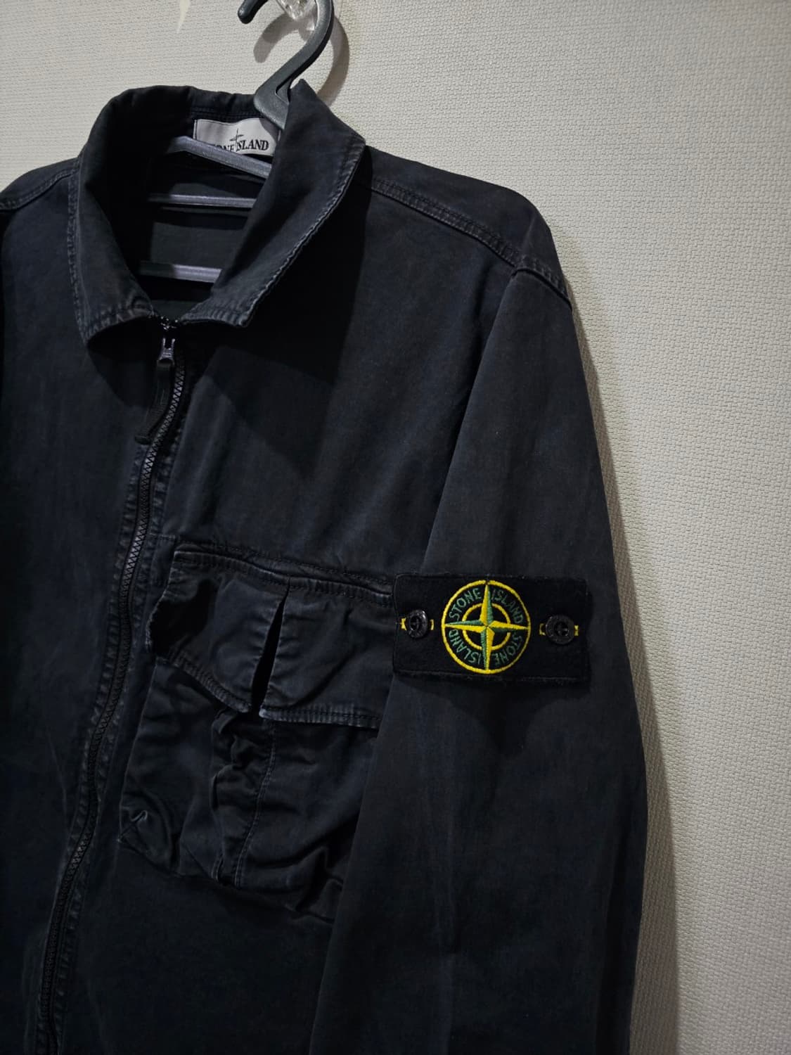 정품 23SS 스톤아일랜드 올드 이펙트 와펜 오버셔츠 100 / L 상품이미지2