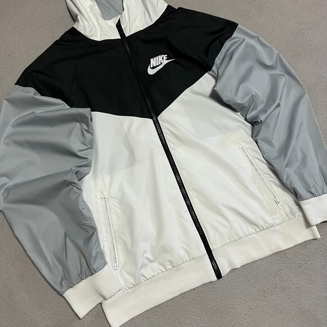 NIKE 나이키 윈드러너 후드자켓 [L] 상품이미지4