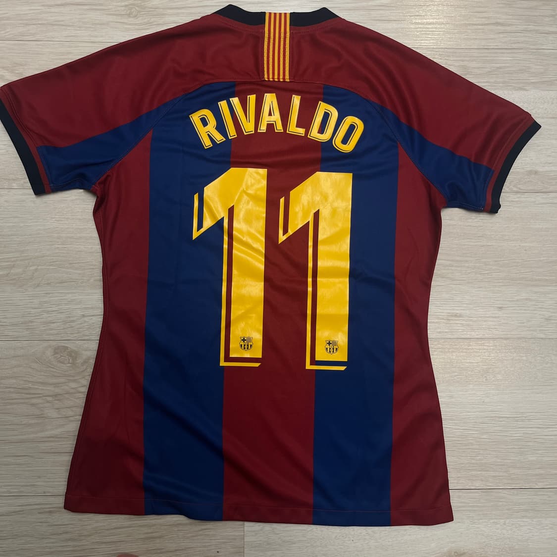 나이키 98/99바르셀로나 유니폼 히바우두 마킹 M사이즈 상품이미지3