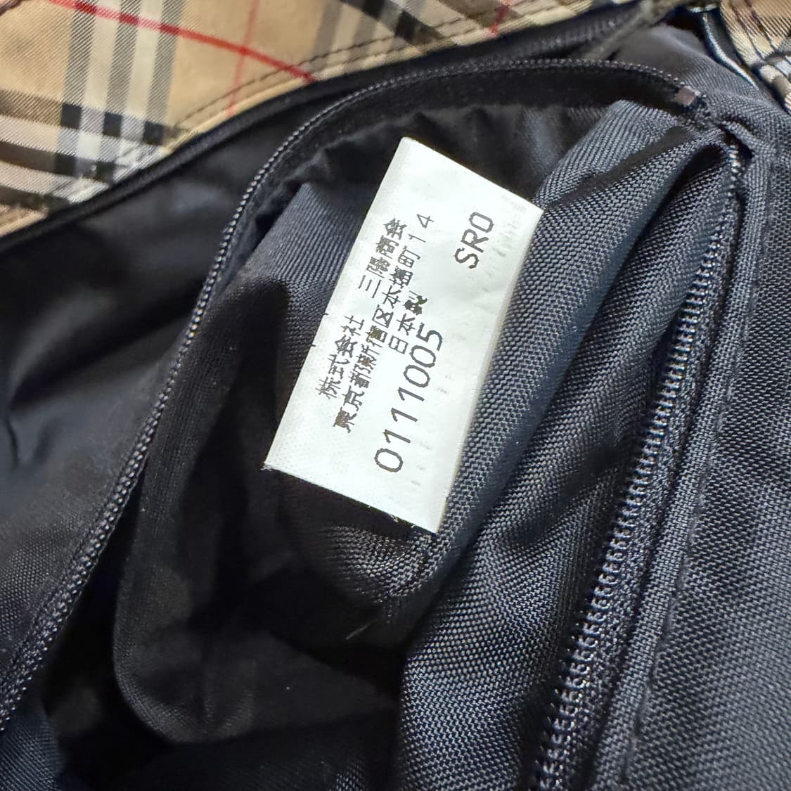 버버리 블루라벨 나일론 레더 토트백 상품이미지2