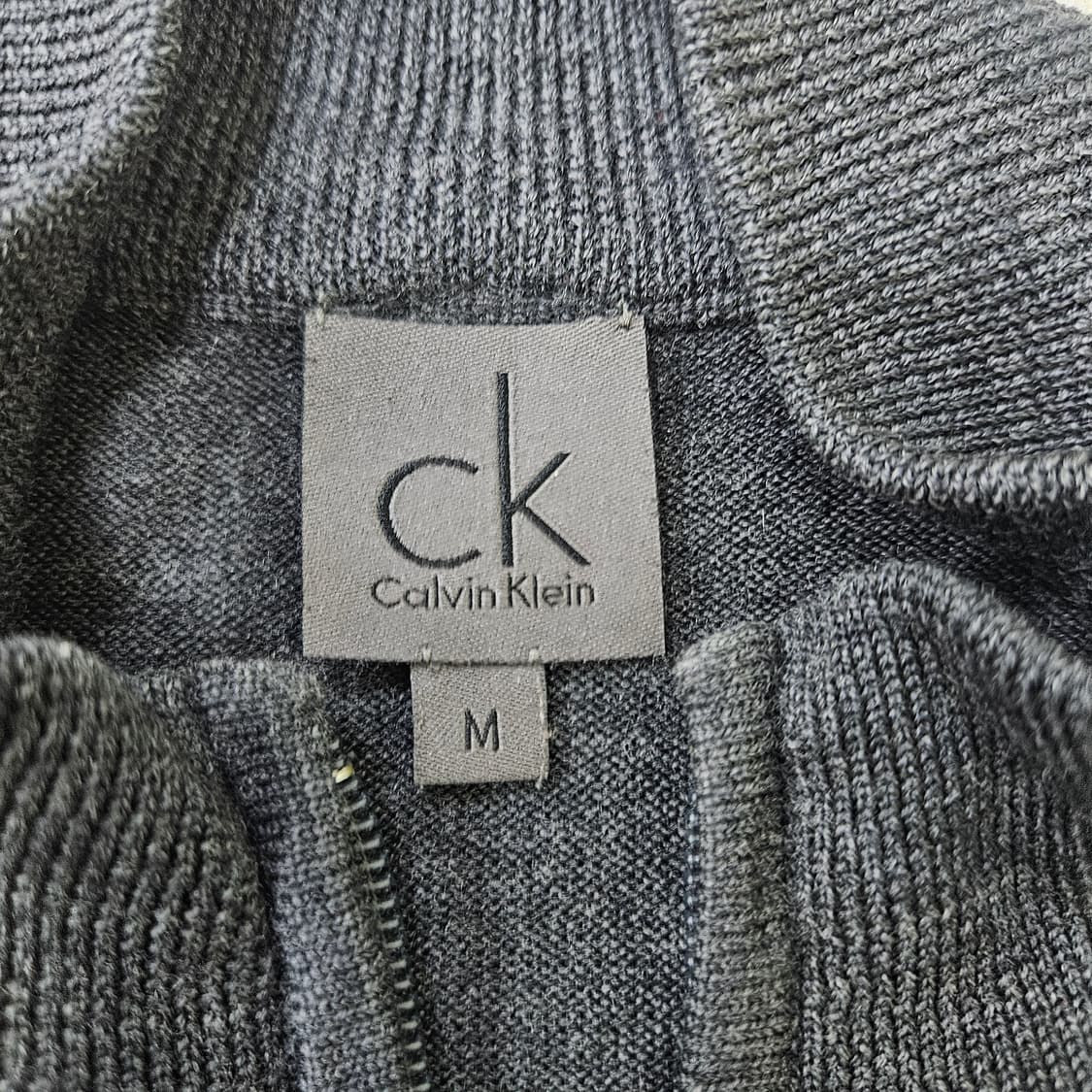 M 켈빈클라인 에센셜 스웨터 가디건 0401Y 상품이미지3