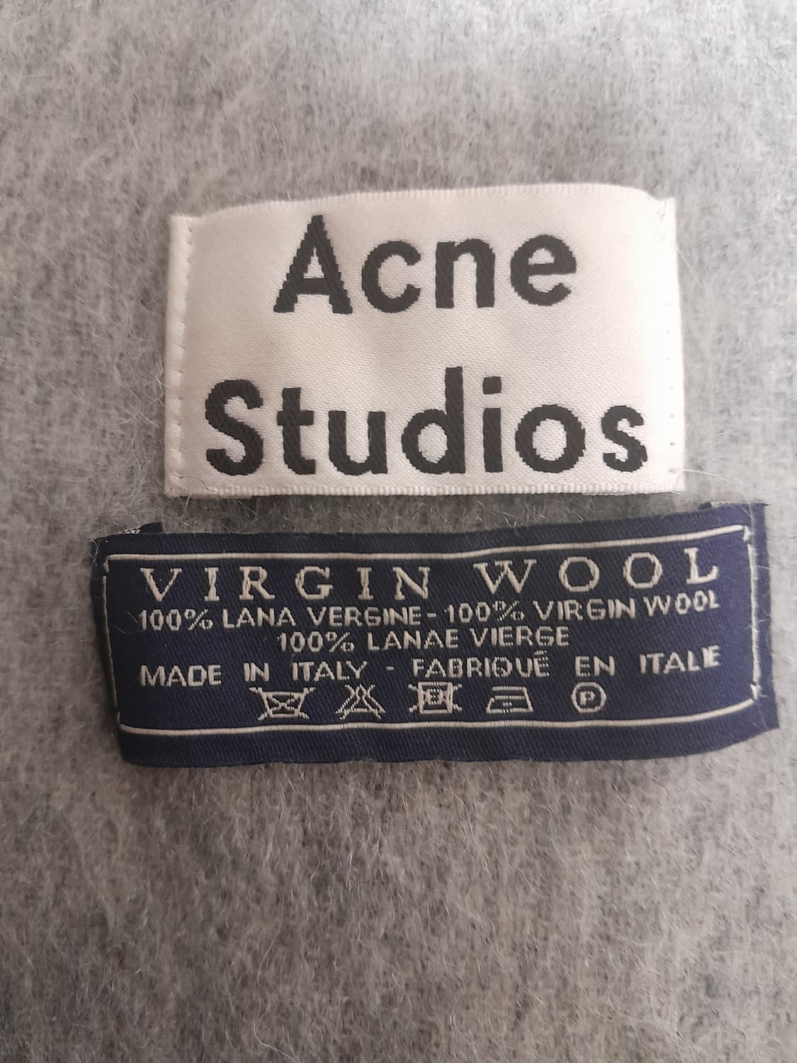 아크네 스튜디오 그레이 와이드 울머플러 72*200 상품이미지3